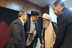  حضور حضرت آیت‌الله العظمی کریمی جهرمی در بیمارستان پیمانیه و تجلیل از خیرین سلامت